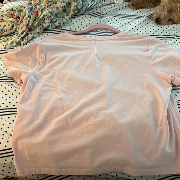 Lululemon pink tee size 8 - Picture 2 of 4